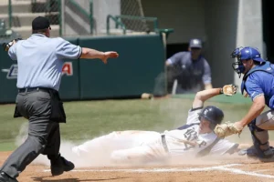 Baseball team playing on the field game.