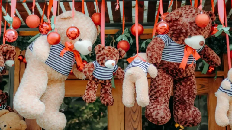 Good Christmas Trivia Questions for work,events much more