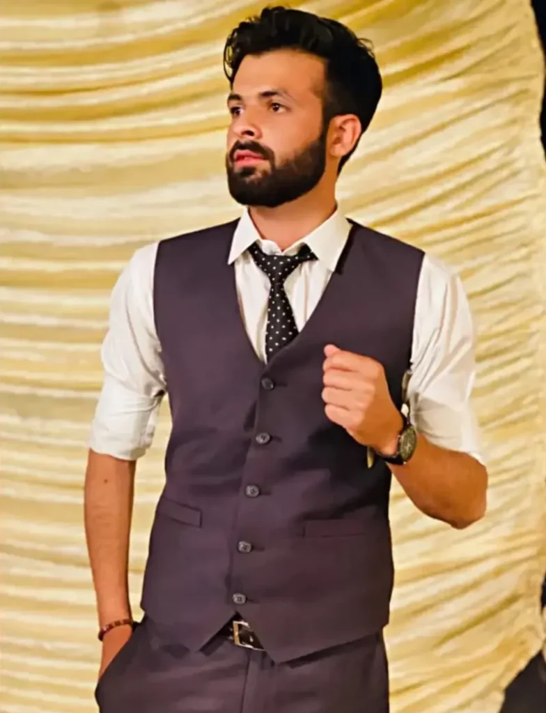 Home 9 Picture of Usama Ghazi The cofounder of Teamnamenest